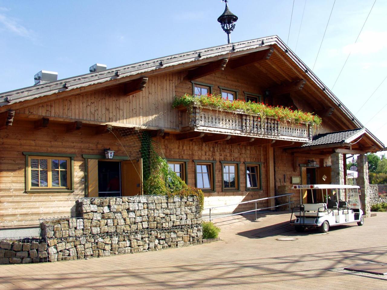 Horlitz Ferienhauser An Der Skihalle Snowtropolisヴィラ エクステリア 写真